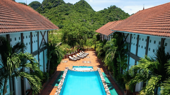 Victory Road Villas - Phong Nha hotels offers a peaceful and romantic resort space