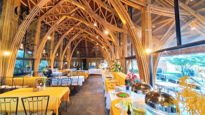 restaurants in dong hoi city