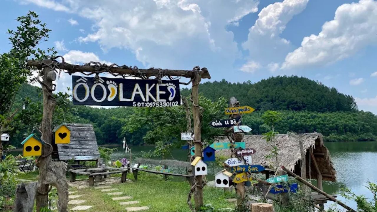 O O Lake Silence