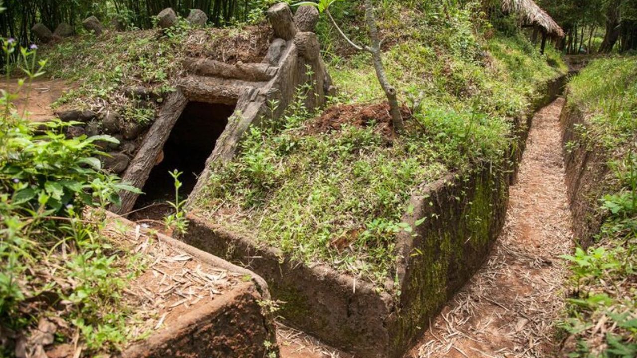 Vinh Moc Tunnels