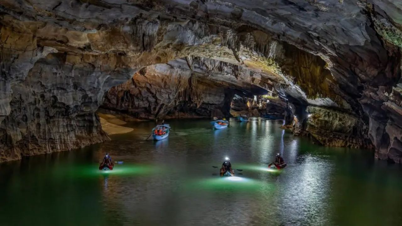 FAQs about the family's trip in Phong Nha