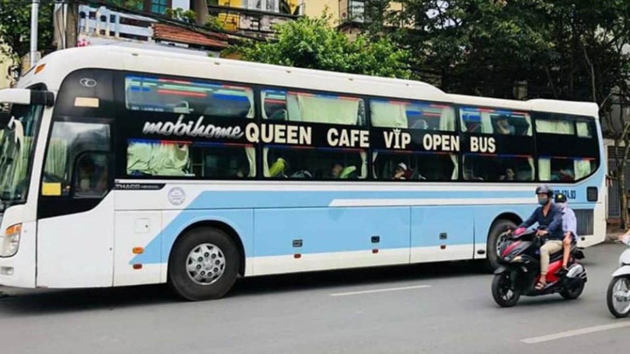 Phong Nha Hue by bus