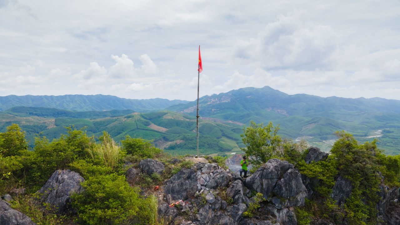 The Rockpile Vietnam History & Guide to Elliot Combat Base
