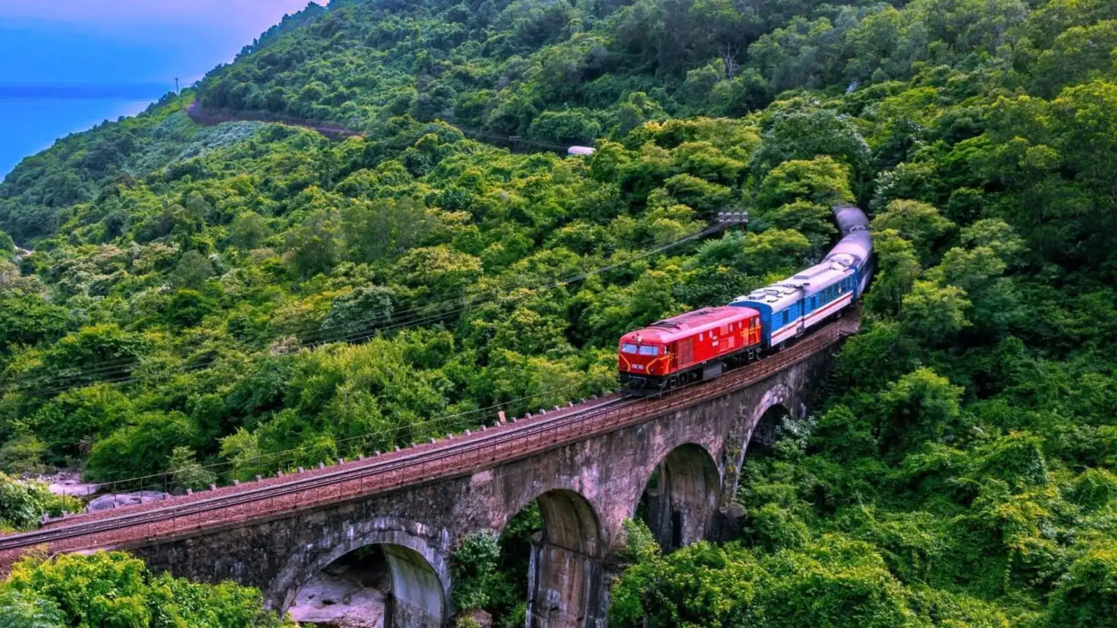 Phong Nha to Hoi An by Train
