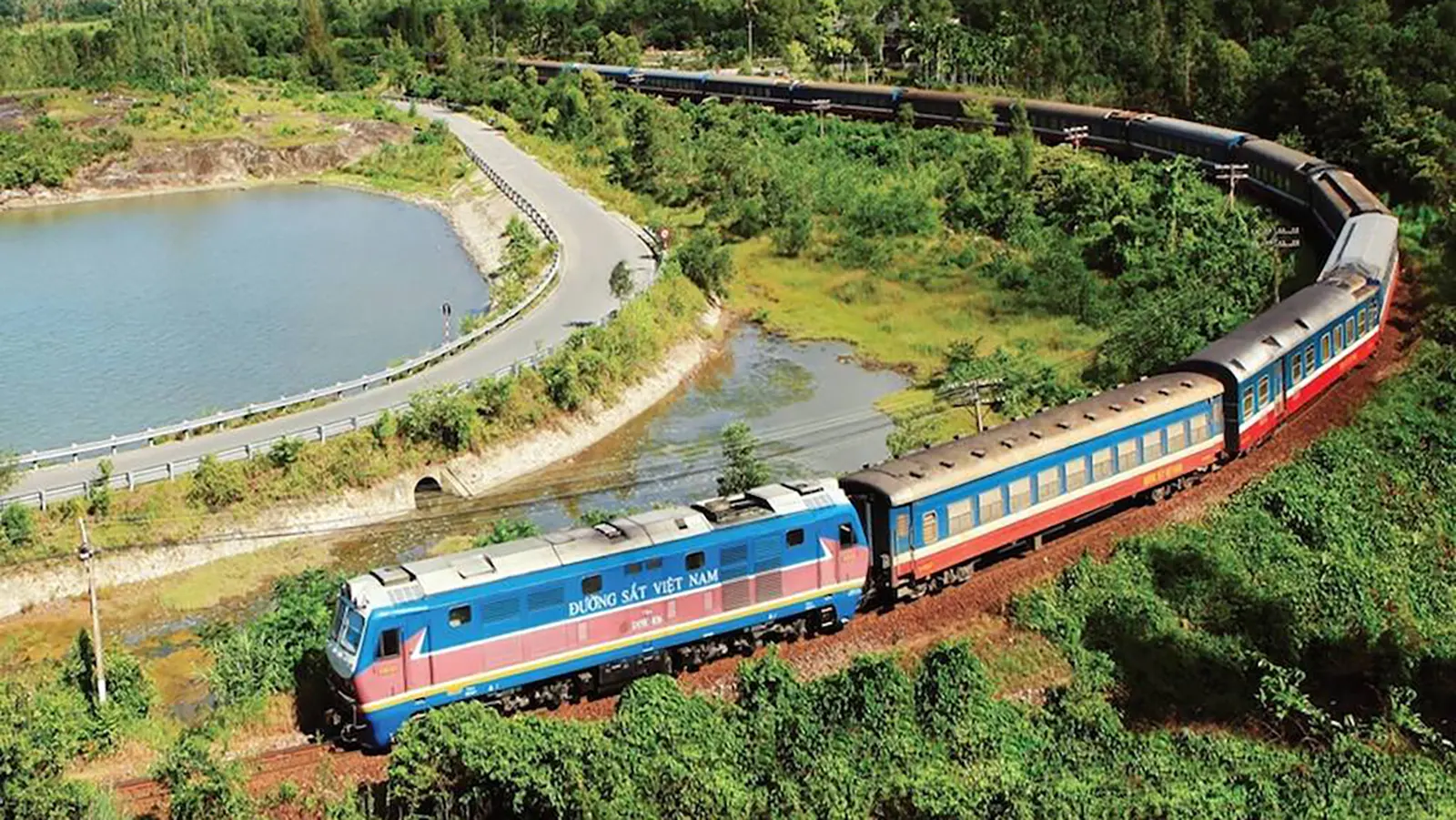 Traveling by Train (Ninh Binh to Dong Hoi)