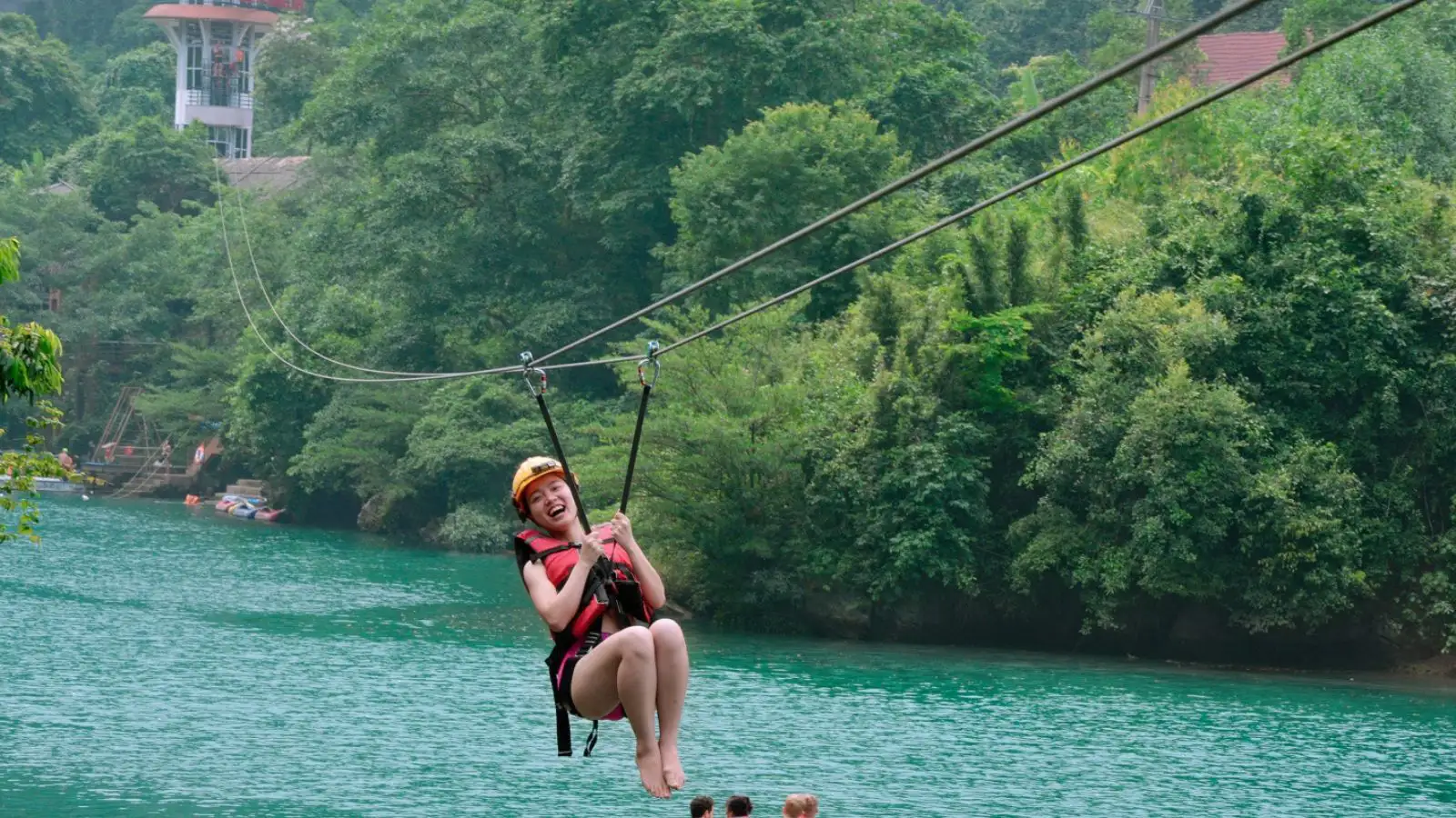 Zipline Dark Cave