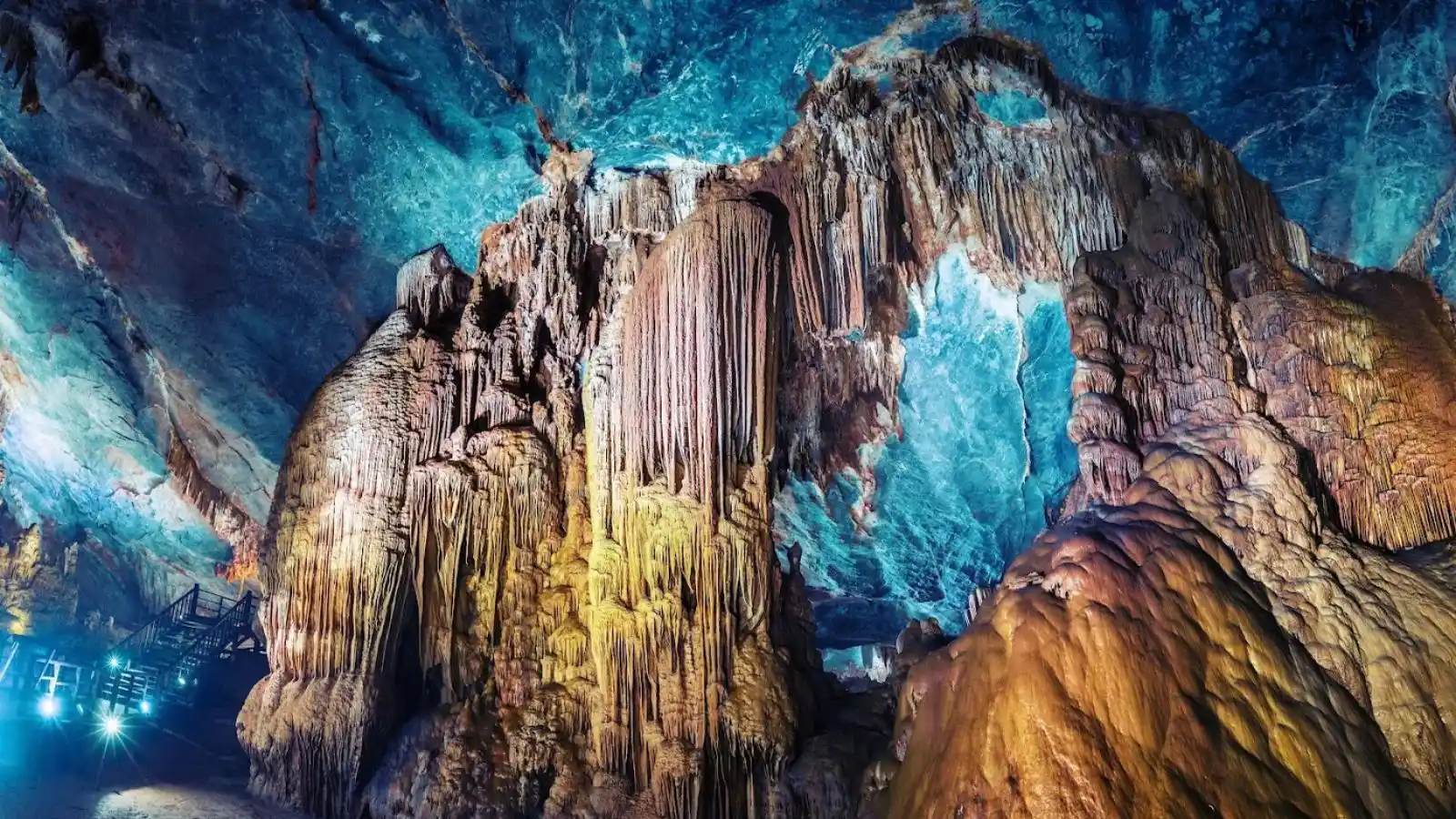 karst in Paradise cave